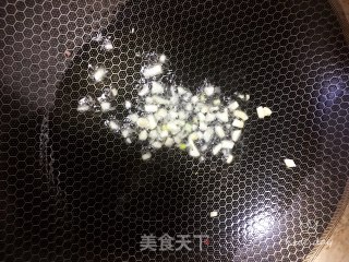 番茄土豆培根焖面的做法步骤：5