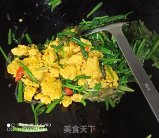 韭菜粉丝炒鸡蛋的做法步骤：6