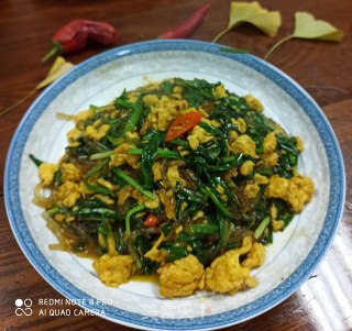 韭菜粉丝炒鸡蛋的做法步骤：8