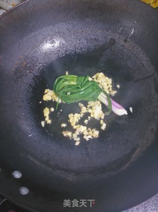 香卤鸡翅根鸡蛋的做法步骤：6