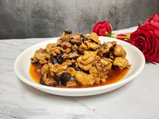 香辣香菇焖鸡块的做法步骤：7