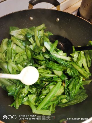 黄瓜炒青菜的做法步骤：7