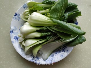 香菇油菜的做法步骤：2