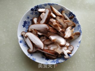香菇油菜的做法步骤：6