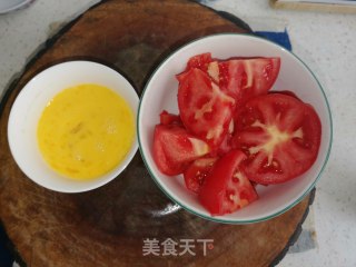 西红柿炒鸡蛋的做法步骤：1
