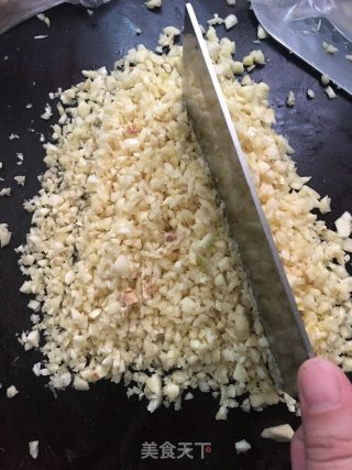 自制辣椒酱的做法步骤：1