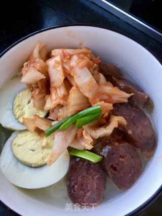 腊肠鸡蛋泡菜面的做法步骤：10
