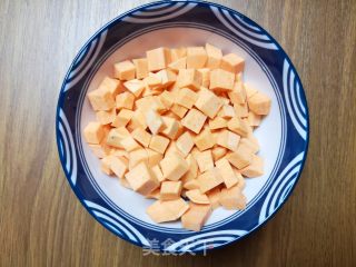 电炖锅版的红薯红豆花生粥的做法步骤：3