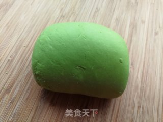 菠菜猫耳朵的做法步骤：2