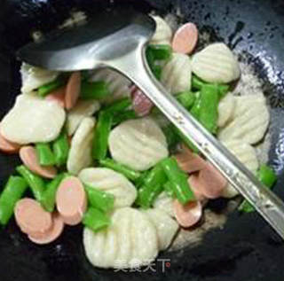 梅豆炒贝壳面的做法步骤：10