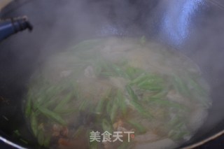 大肉豆角蒸卤面的做法步骤：6