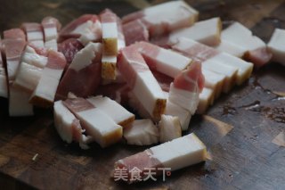 土豆红烧肉的做法步骤：4