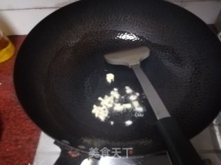 鹅蛋炒包菜丝的做法步骤：5