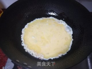 鹅蛋炒包菜丝的做法步骤：6