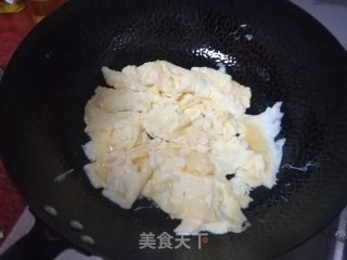 鹅蛋炒包菜丝的做法步骤：7