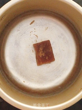 红糖米酒圆子的做法步骤：1