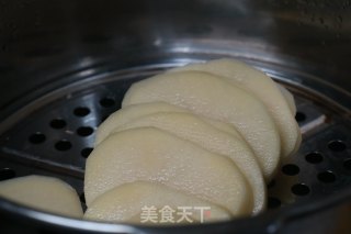 鲜虾土豆泥披萨的做法步骤：2
