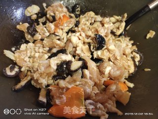 鸡胸肉炒香菇的做法步骤：4