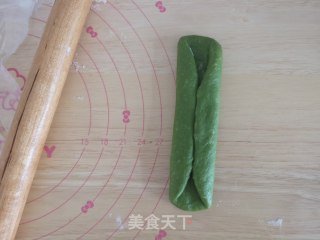 抹茶日式面包卷的做法步骤：7