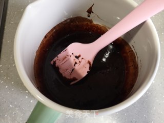 巧克力脆皮雪糕的做法步骤：2