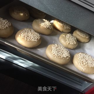 绿豆芝麻饼的做法步骤：11