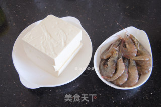 虾仁豆腐的做法步骤：1
