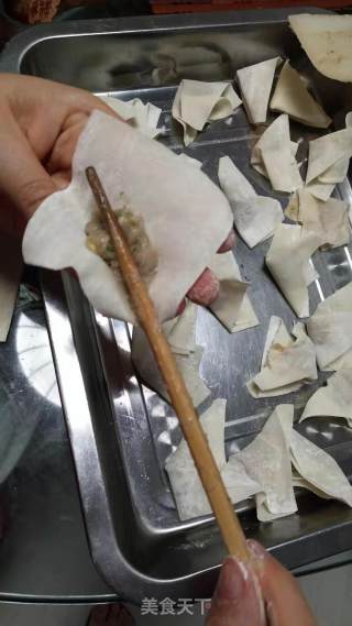 酸汤虾仁扁食的做法步骤：13