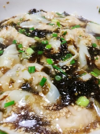 酸汤虾仁扁食的做法步骤：19