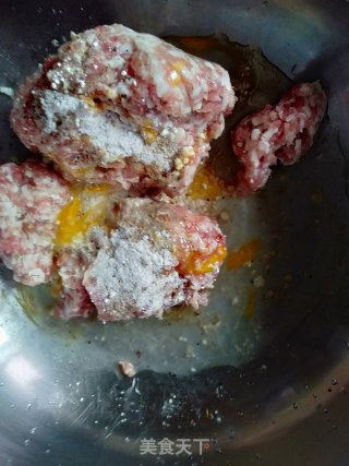 家常肉丸的做法步骤：5