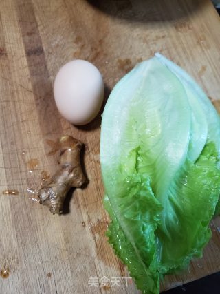 风姜鸡蛋粥的做法步骤：1