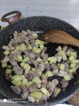 咖喱鸡肉块的做法步骤：7