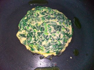 菠菜鸡蛋饼的做法步骤：6