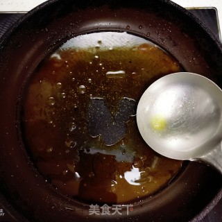 香菇烧鸡腿的做法步骤：4