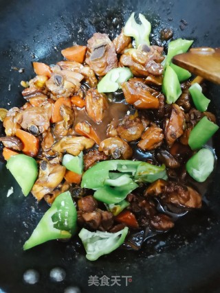香菇烧鸡腿的做法步骤：10