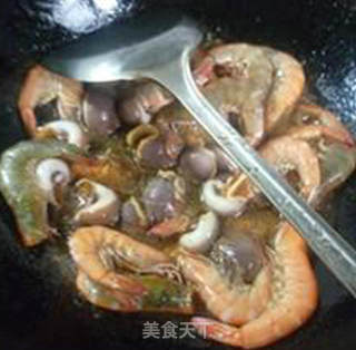 肉螺烧鲜虾的做法步骤：5