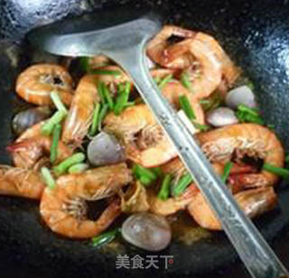 肉螺烧鲜虾的做法步骤：8
