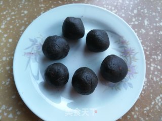 南瓜豆沙糯米饼的做法步骤：4