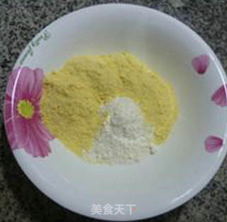 韭菜虾肉馅玉米面煎饼的做法步骤：1