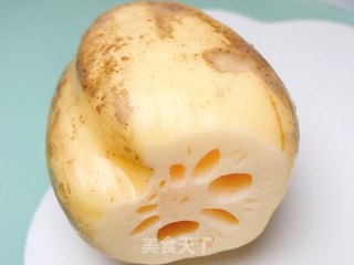 莲藕养胃饼的做法步骤：1