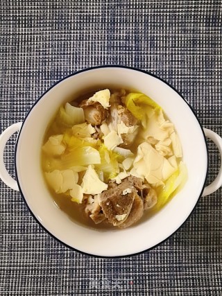 ＃快手营养餐＃白菜干豆腐炖大骨棒的做法步骤：9