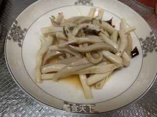 雪里蕻炒鱿鱼的做法步骤：7