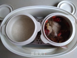 1个食排骨香菇蒸饭和益气补血炖汤的做法步骤：3
