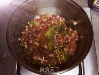 酸辣椒牛肉????的做法步骤：2