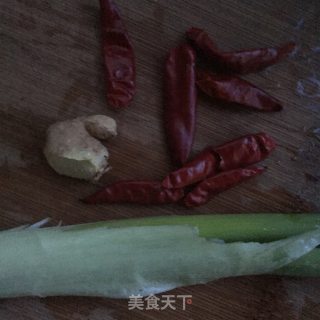 醋溜白菜的做法步骤：2