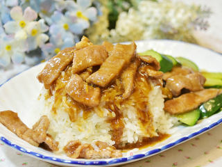 蚝油牛肉盖浇饭的做法步骤：7