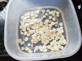 菜干山药大骨汤的做法步骤：5