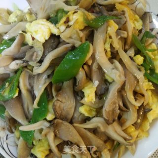 榨菜鸡蛋炒平菇的做法步骤：11