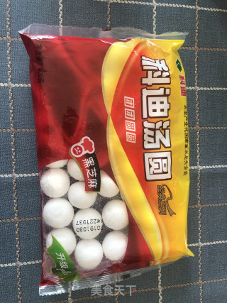 酒糟汤圆的做法步骤：1