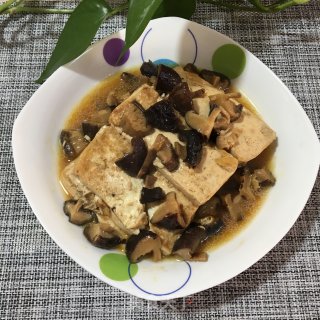香菇焖豆腐的做法步骤：9
