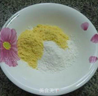桂花酒酿玉米汤果的做法步骤：1